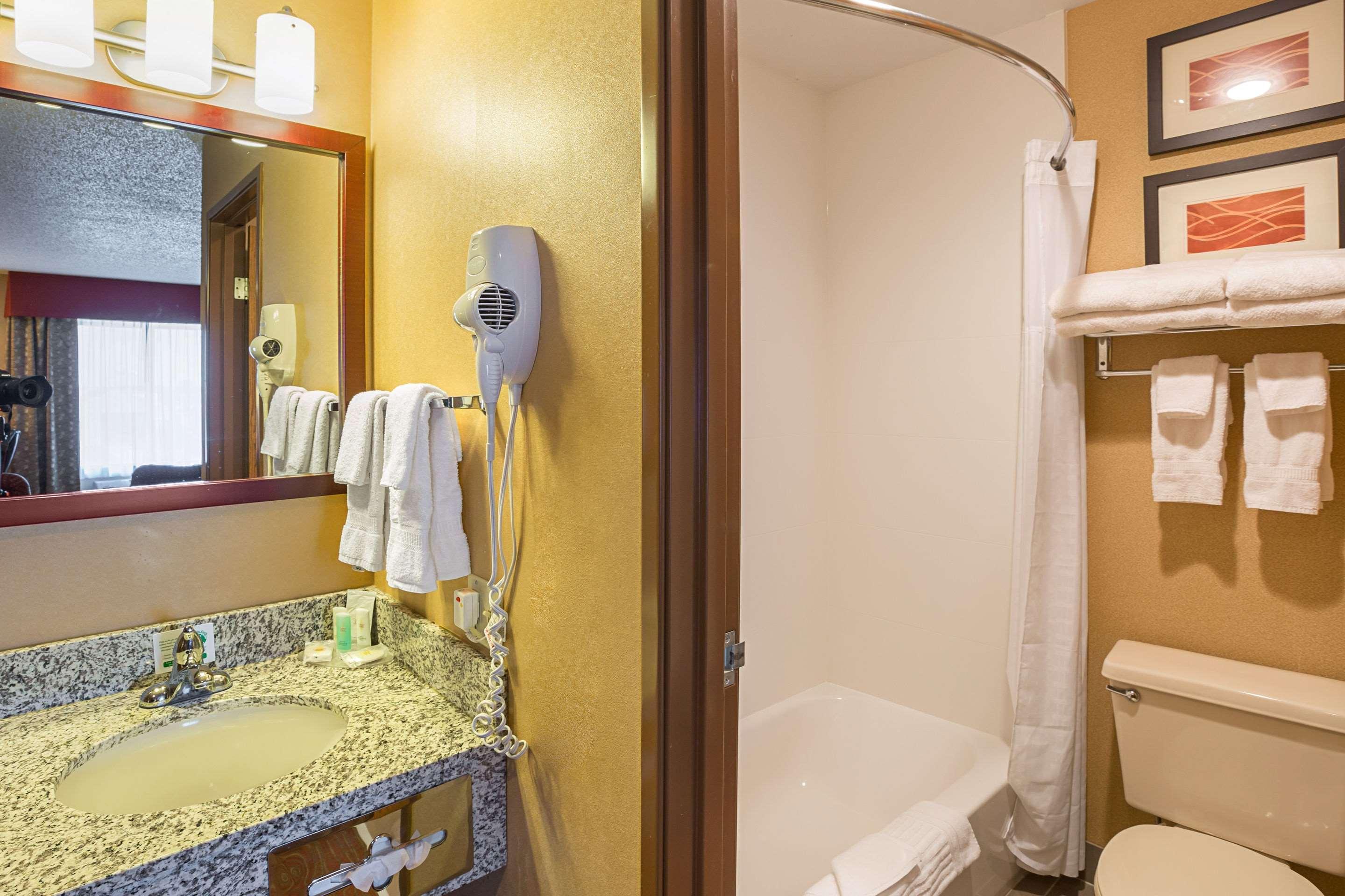 Quality Inn York Eksteriør billede
